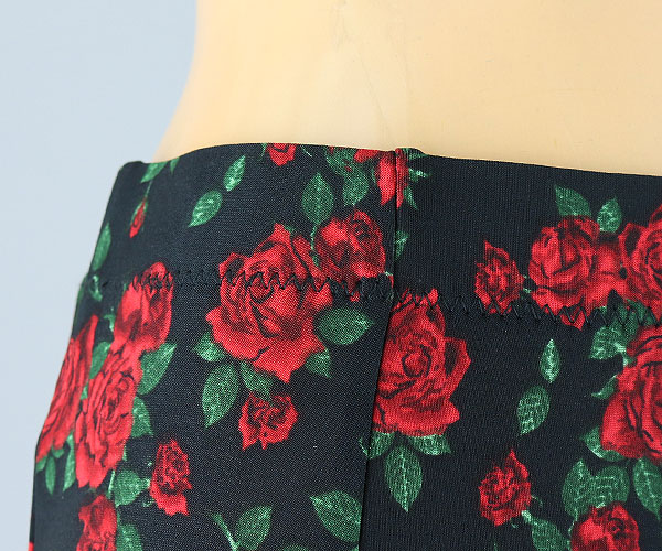 高品質☆薔薇柄サテンテープ付きロングスカート