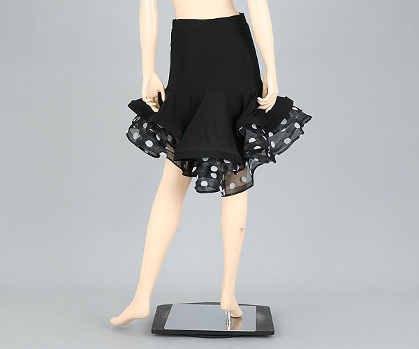 社交ダンス☆ドットがキュートなミディアムスカート